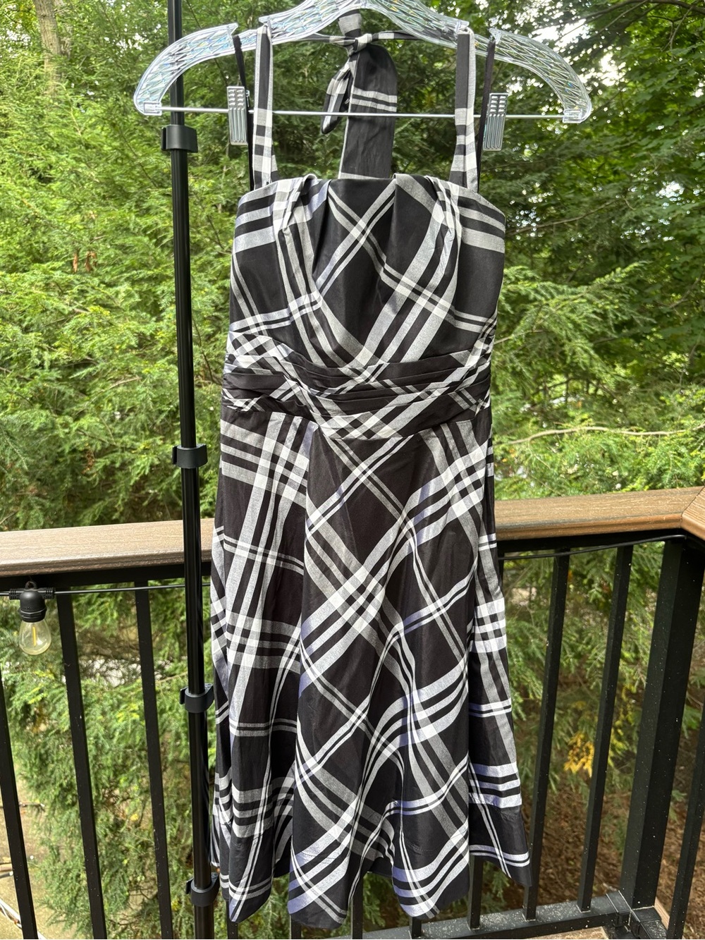 White House Black Market Women's Black and White Dress Sz 2